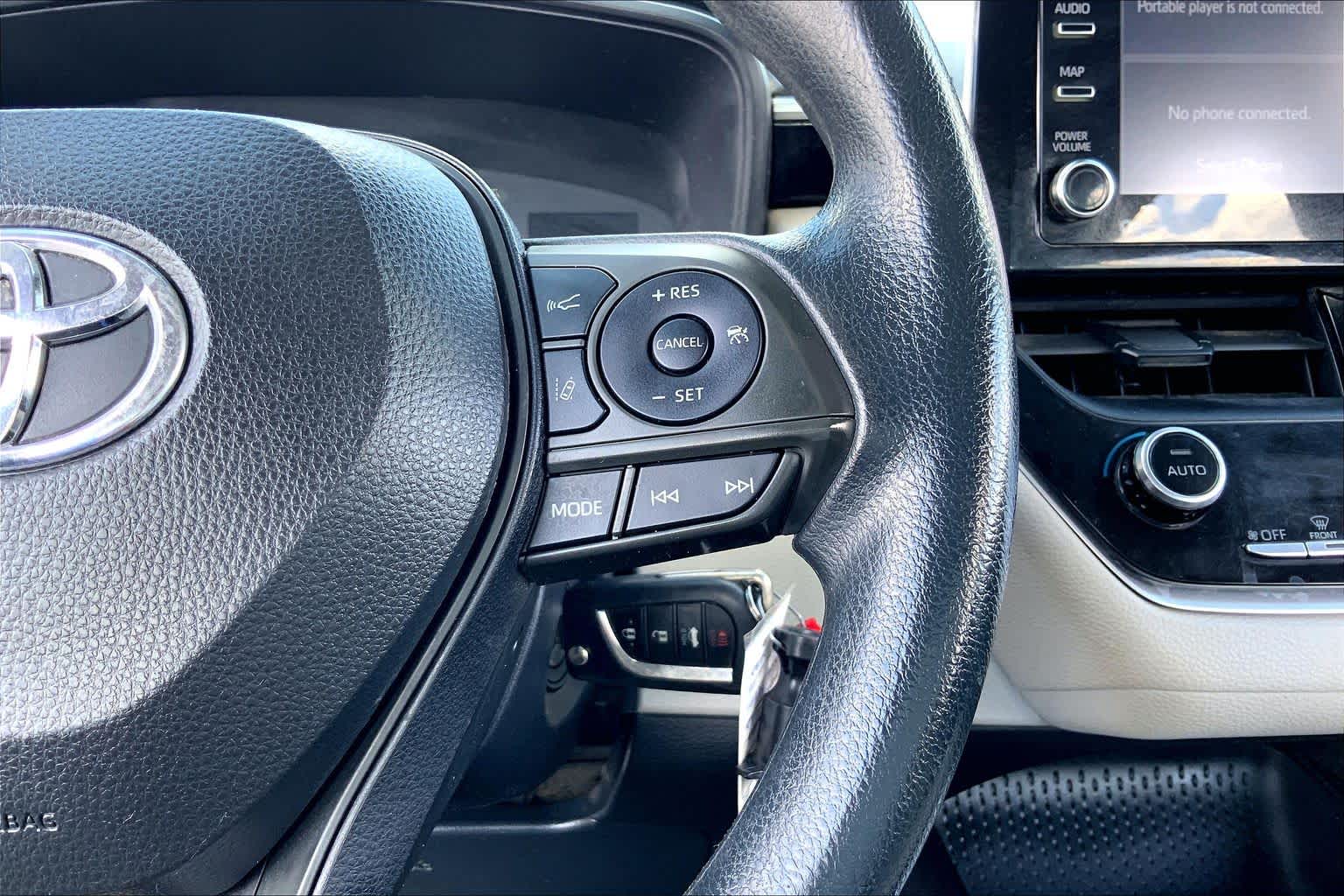 2021 Toyota Corolla photo 24 of 36