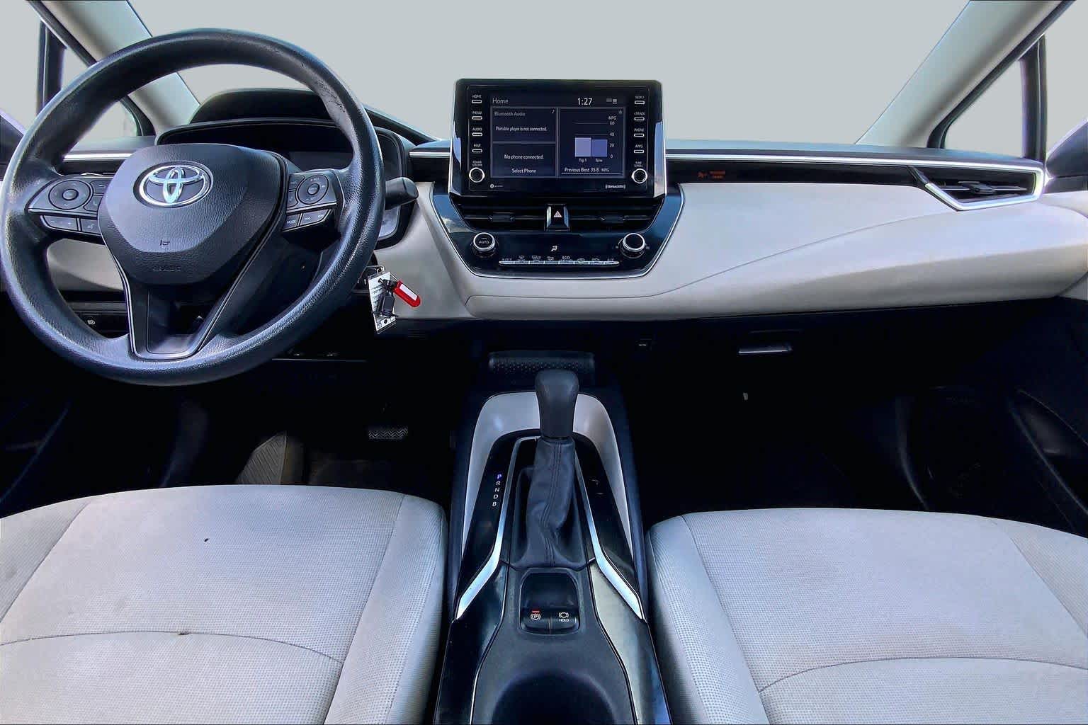2021 Toyota Corolla photo 15 of 36