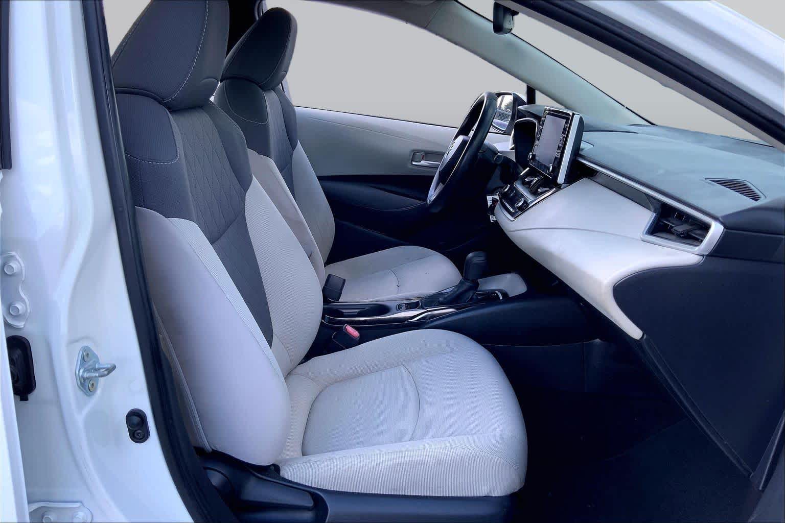 2021 Toyota Corolla photo 9 of 36
