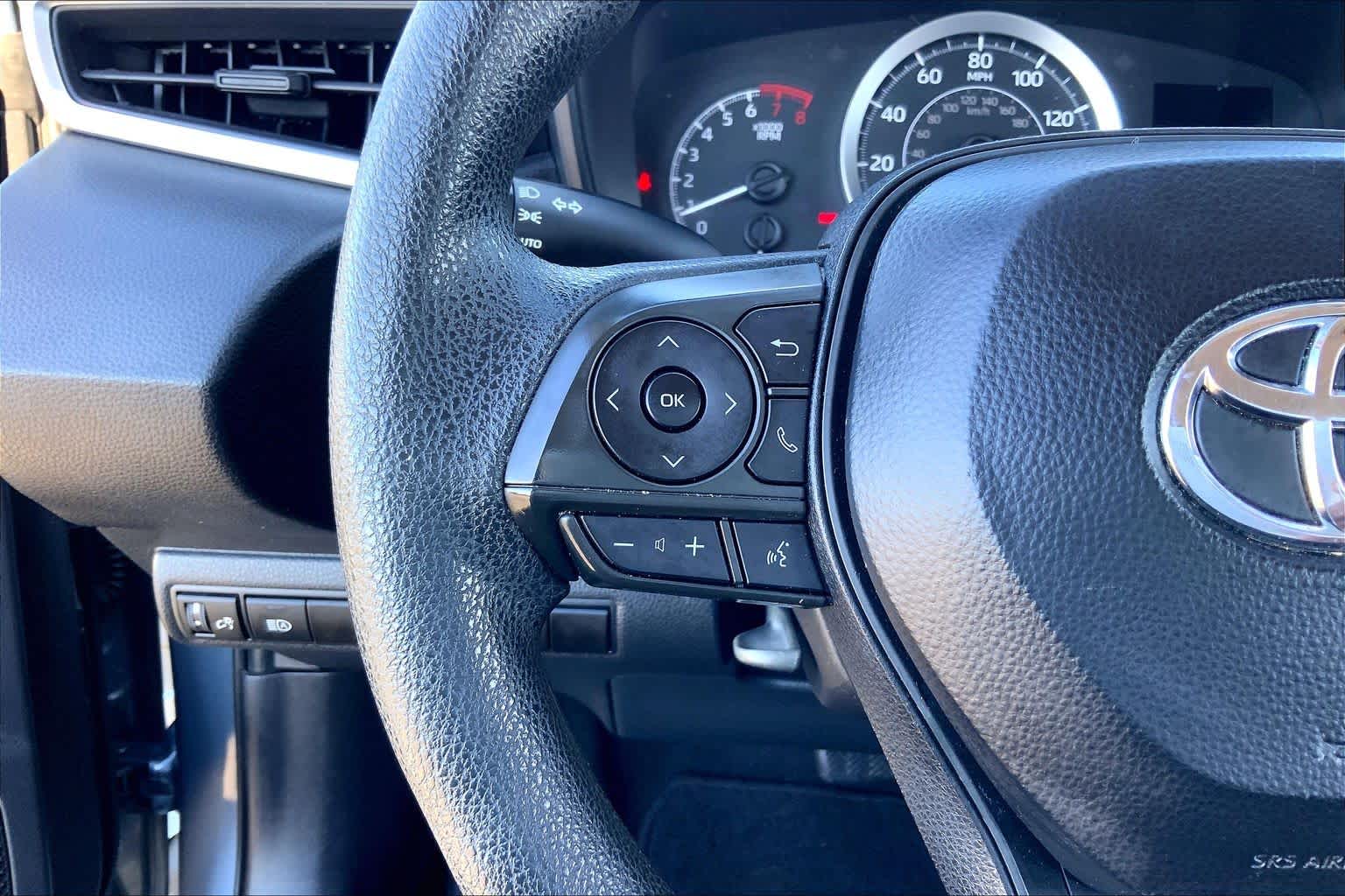 2020 Toyota Corolla photo 23 of 36