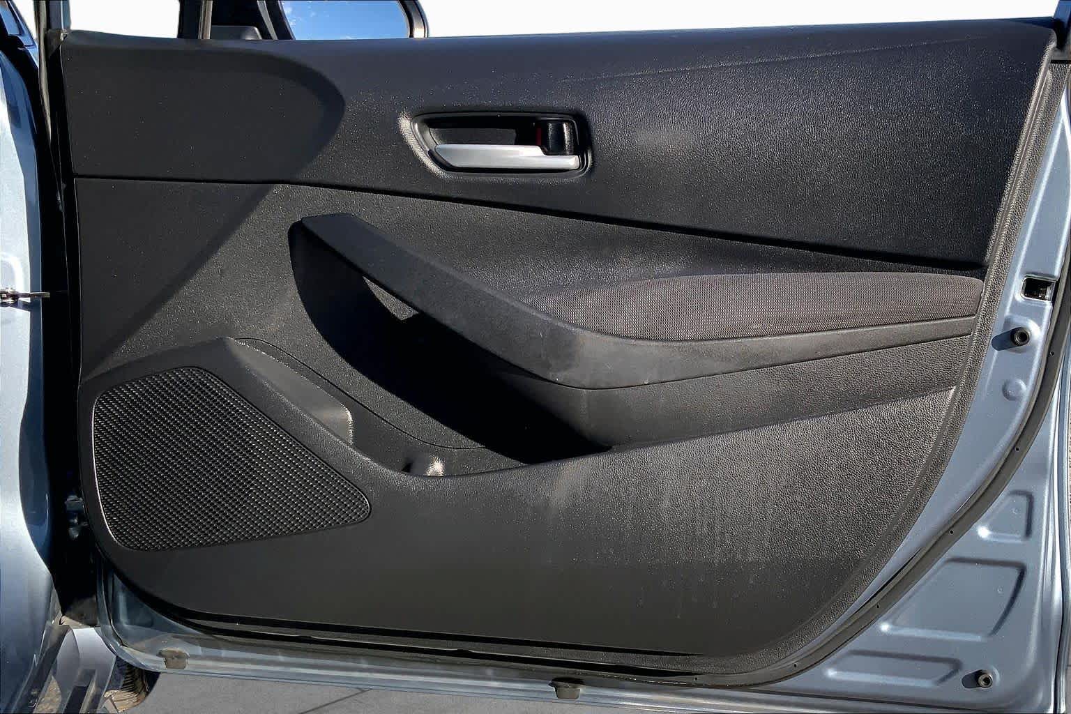 2020 Toyota Corolla photo 22 of 36
