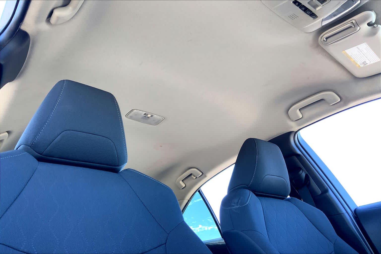 2020 Toyota Corolla photo 14 of 36