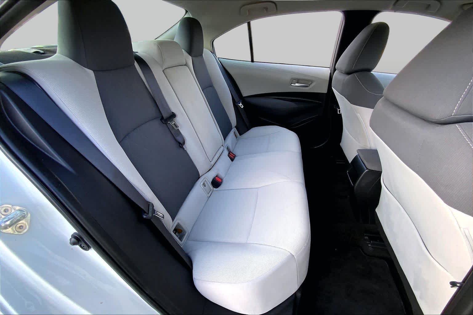 2020 Toyota Corolla LE Super White at AutoNation USA Houston
