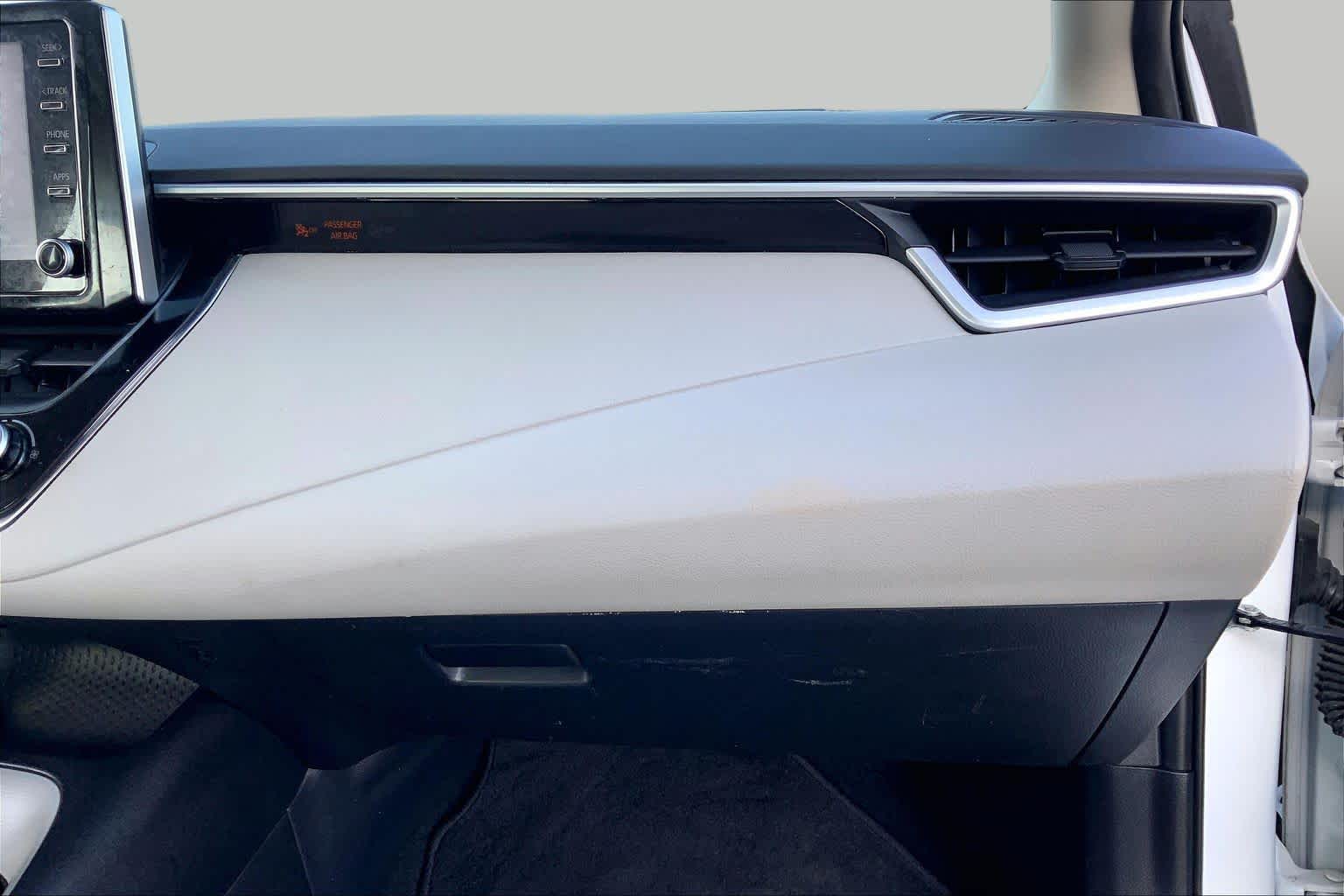 2020 Toyota Corolla LE Super White at AutoNation USA Houston