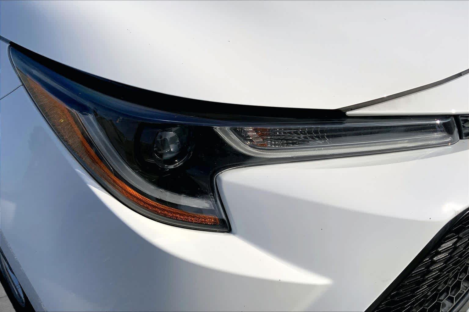 2020 Toyota Corolla LE Super White at AutoNation USA Houston