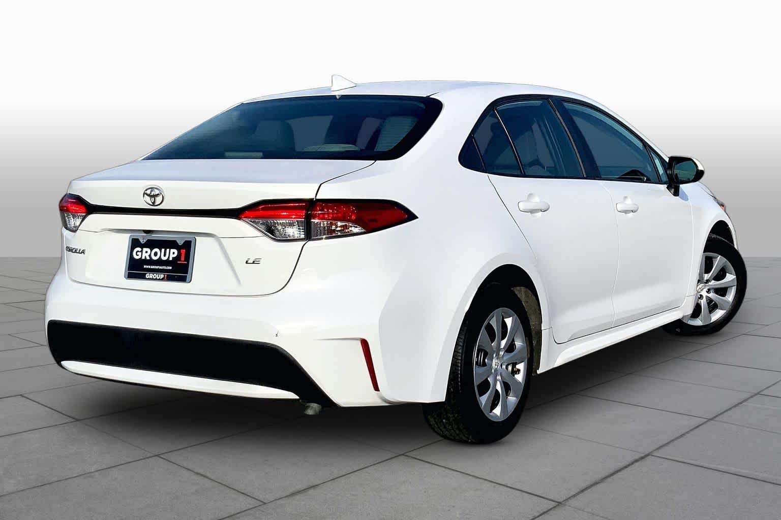 2020 Toyota Corolla LE Super White at AutoNation USA Houston