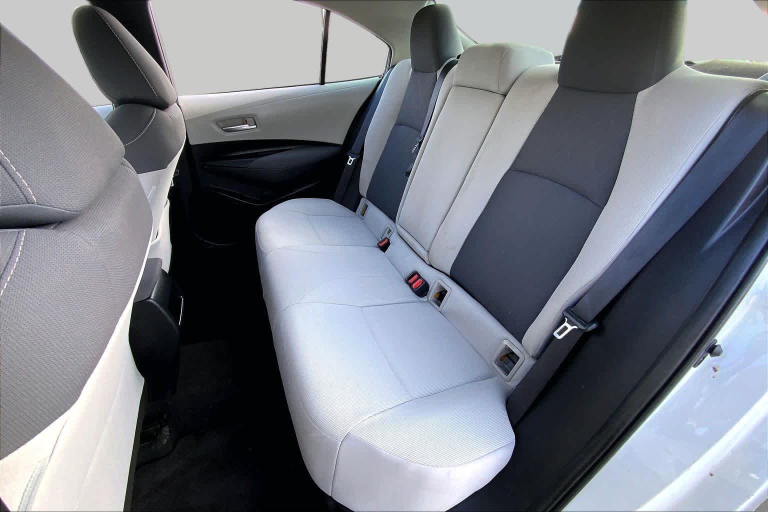 2020 Toyota Corolla LE Super White at AutoNation USA Houston