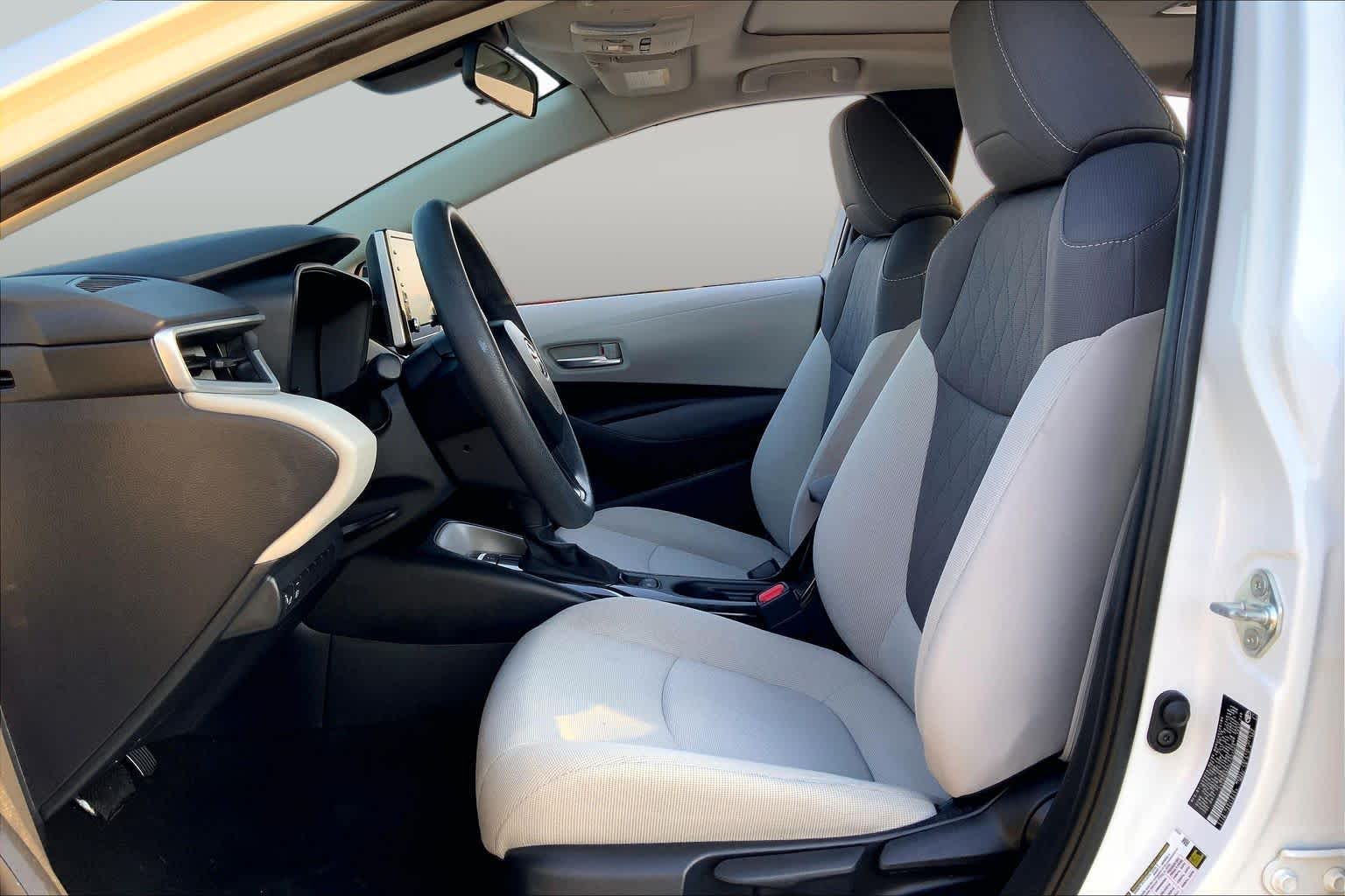 2020 Toyota Corolla LE Super White at Mercedes-Benz of Houston North