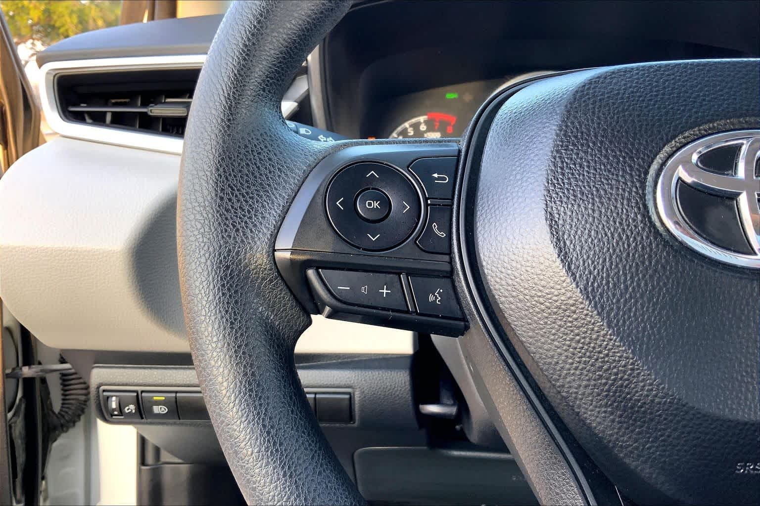 2020 Toyota Corolla LE Super White at Mercedes-Benz of Houston North