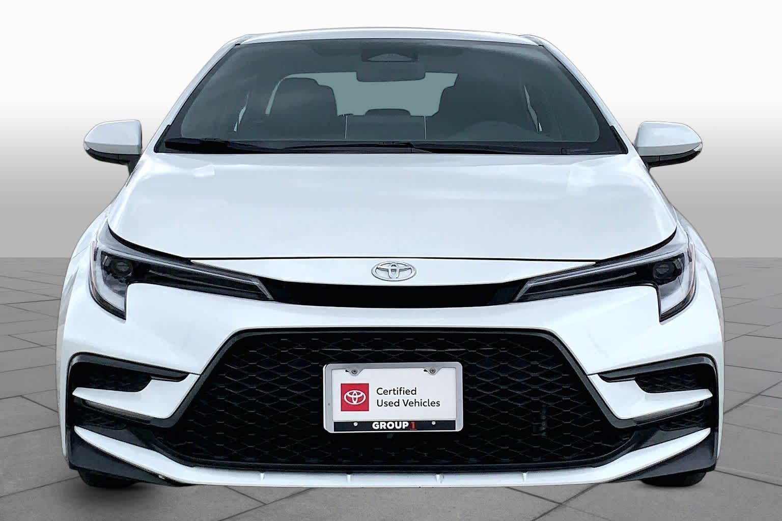 2025 Toyota Corolla SE Wind Chill Pearl at Group 1 Toyota Southwest