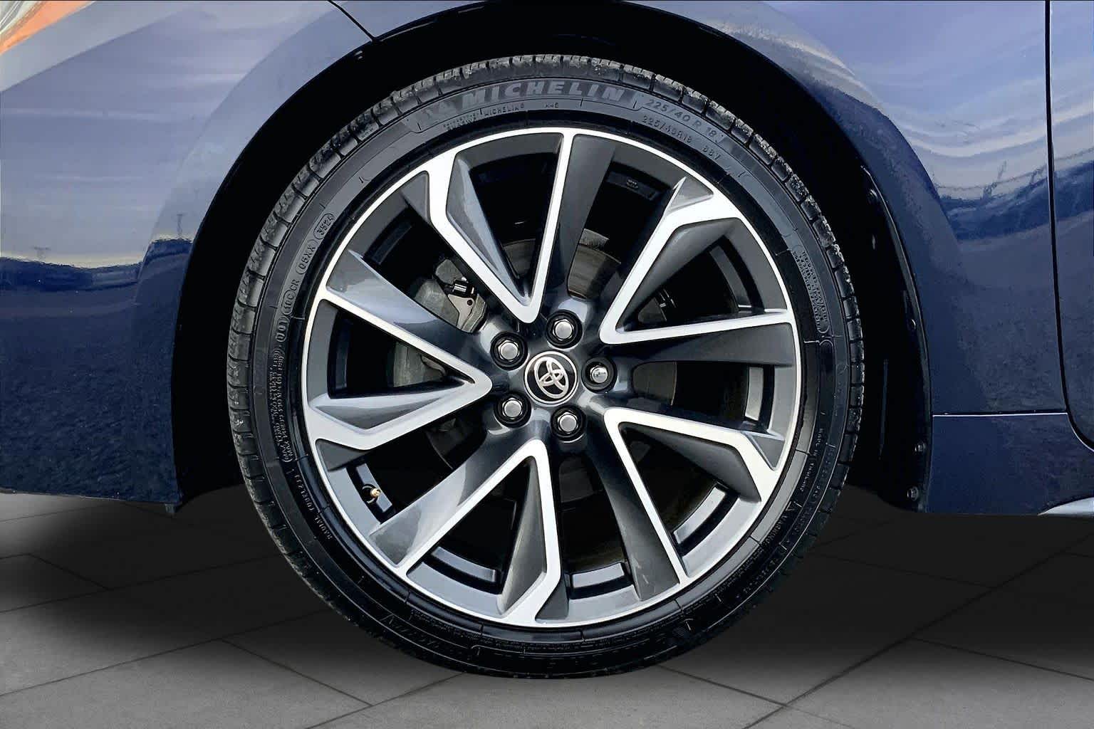2021 Toyota Corolla photo 11 of 36