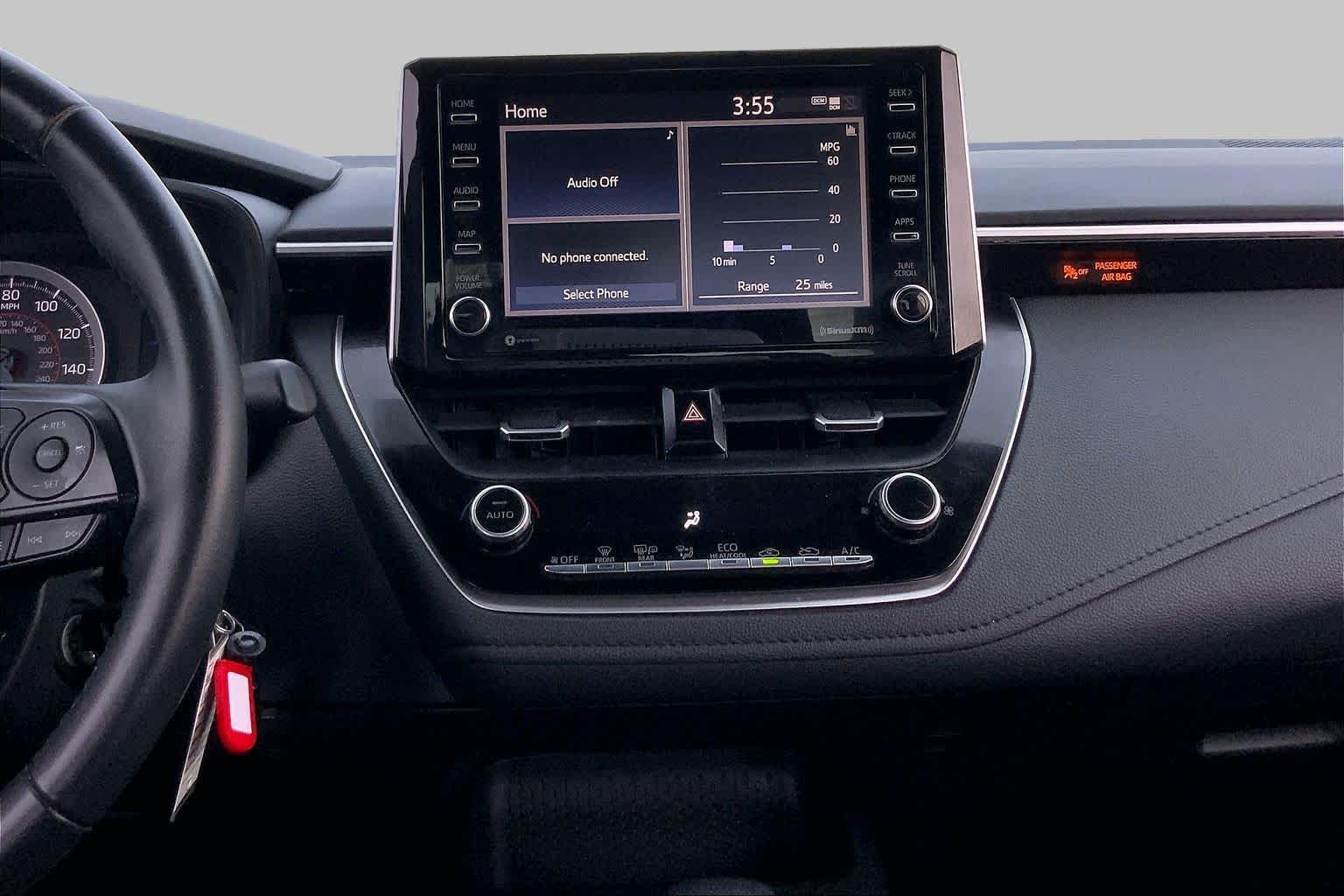 2021 Toyota Corolla photo 7 of 36