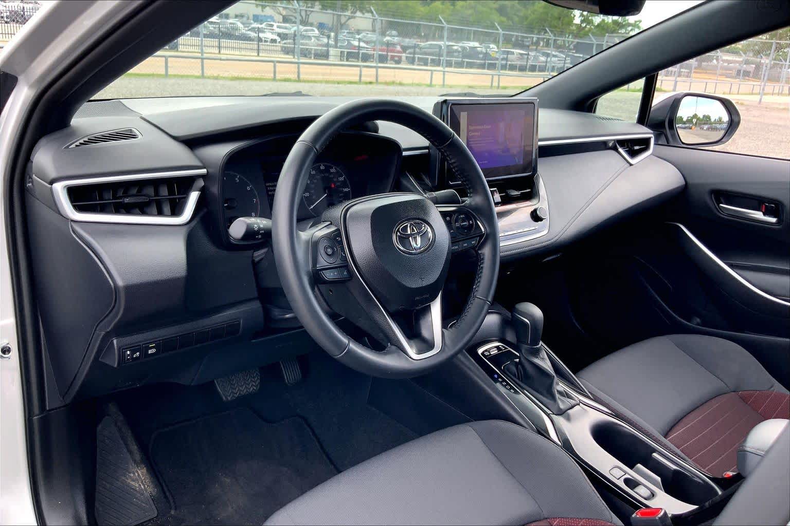 2025 Toyota Corolla SE Classic Silver Metallic at Group 1 Toyota Southwest