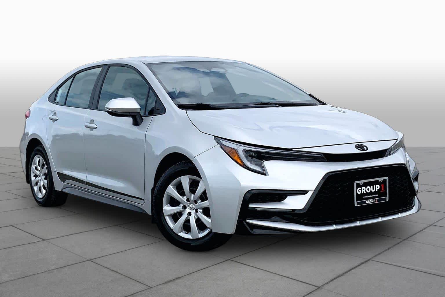 2025 Toyota Corolla SE Classic Silver Metallic at Group 1 Toyota Southwest