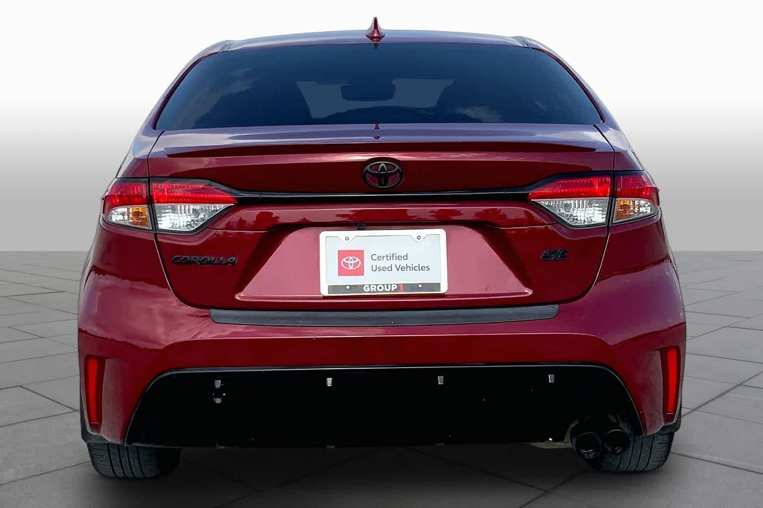 2024 Toyota Corolla SE Ruby Flare Pearl at Group 1 Toyota Southwest