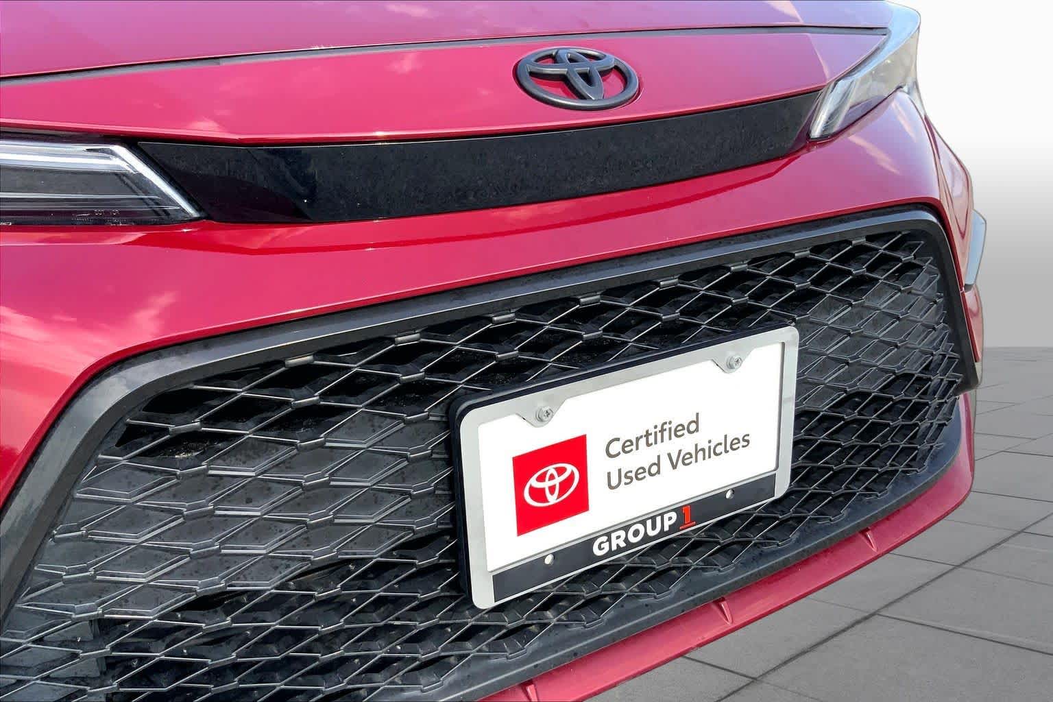 2024 Toyota Corolla SE Ruby Flare Pearl at Group 1 Toyota Southwest