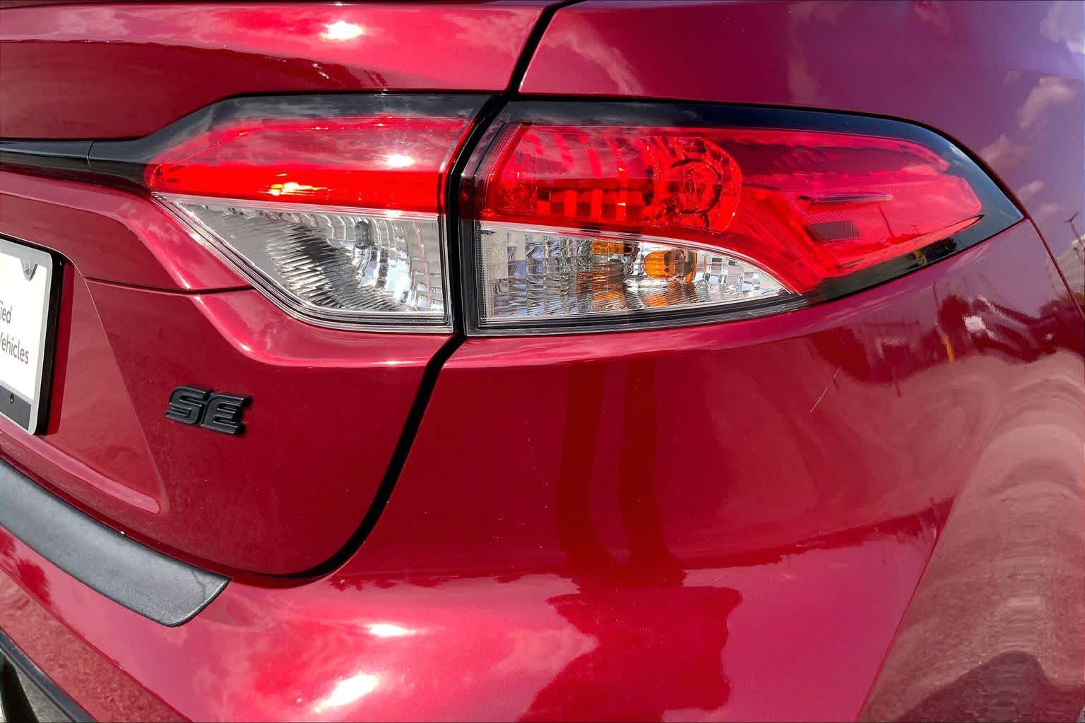2024 Toyota Corolla SE Ruby Flare Pearl at Group 1 Toyota Southwest