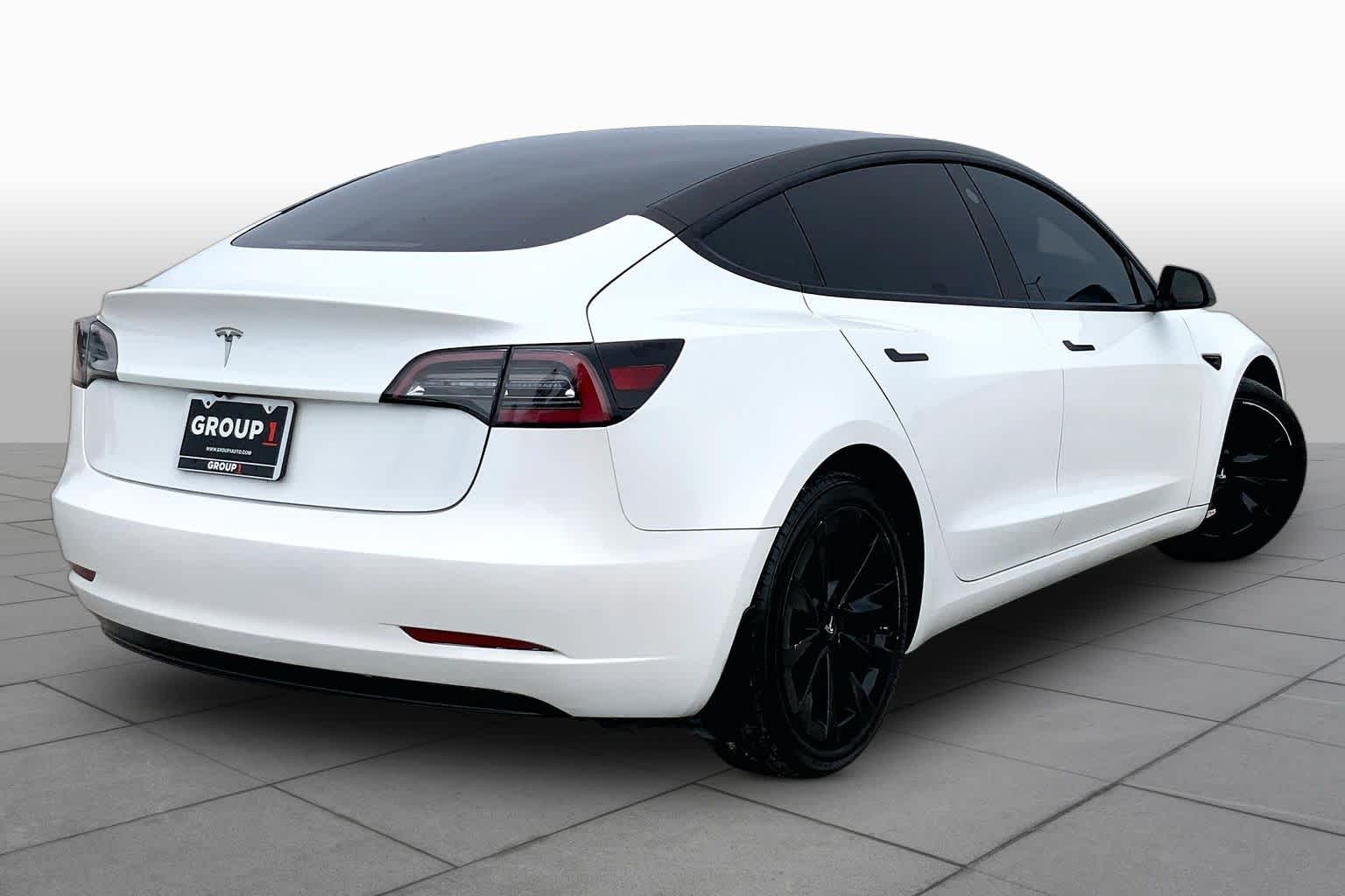 2023 Tesla Model 3 - 11