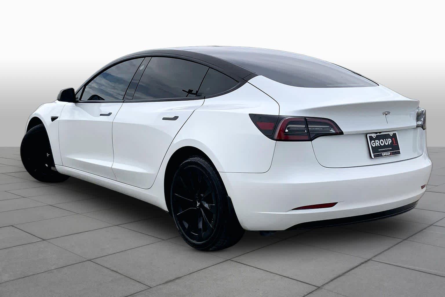 2023 Tesla Model 3 - 10