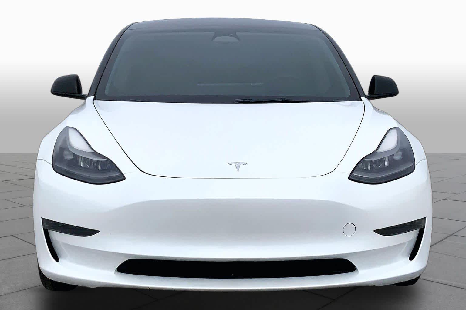 2023 Tesla Model 3 - 2