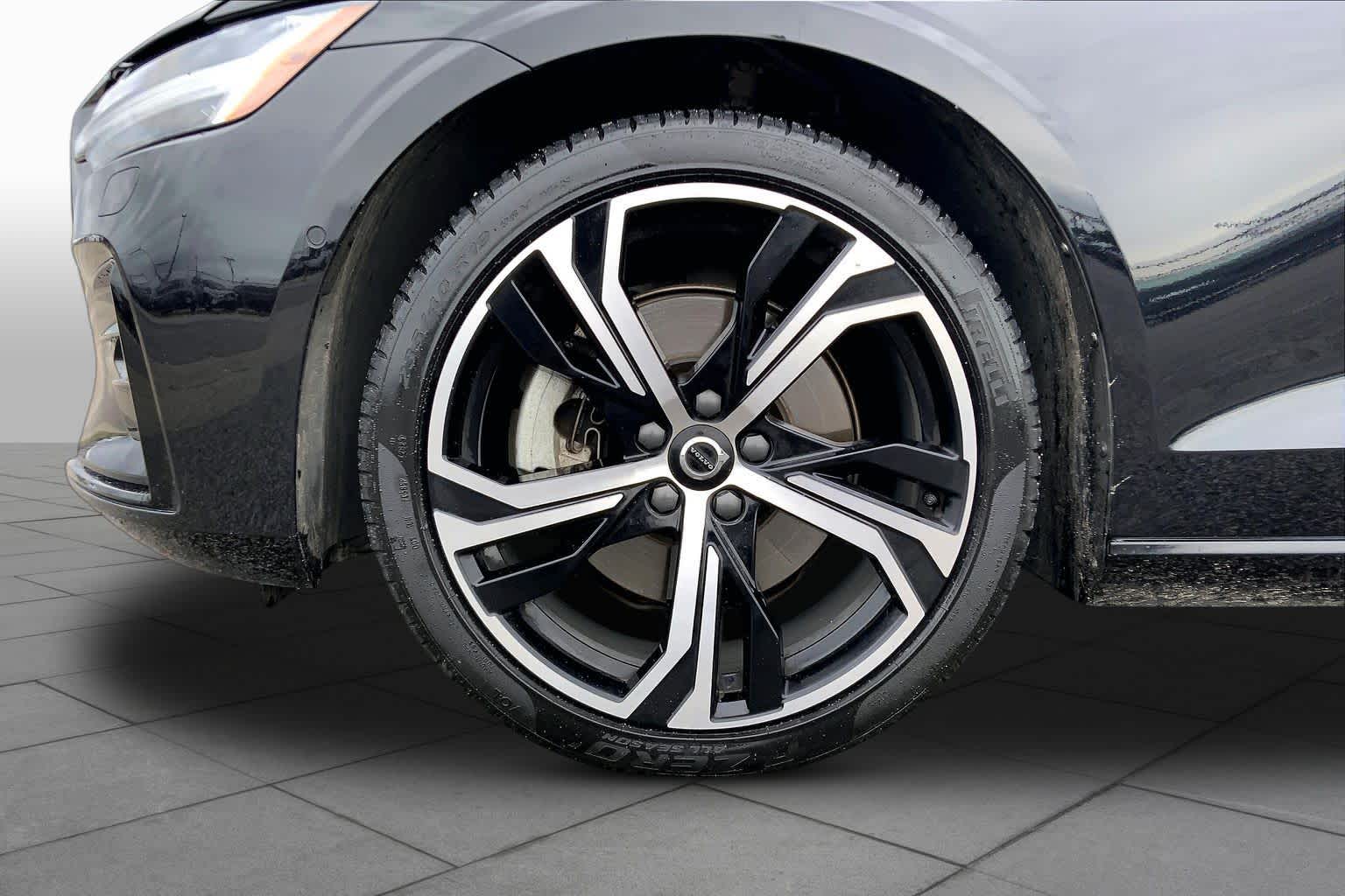 2024 Volvo S60 Plus Dark Theme Onyx Black Metallic at Group 1 Toyota Southwest