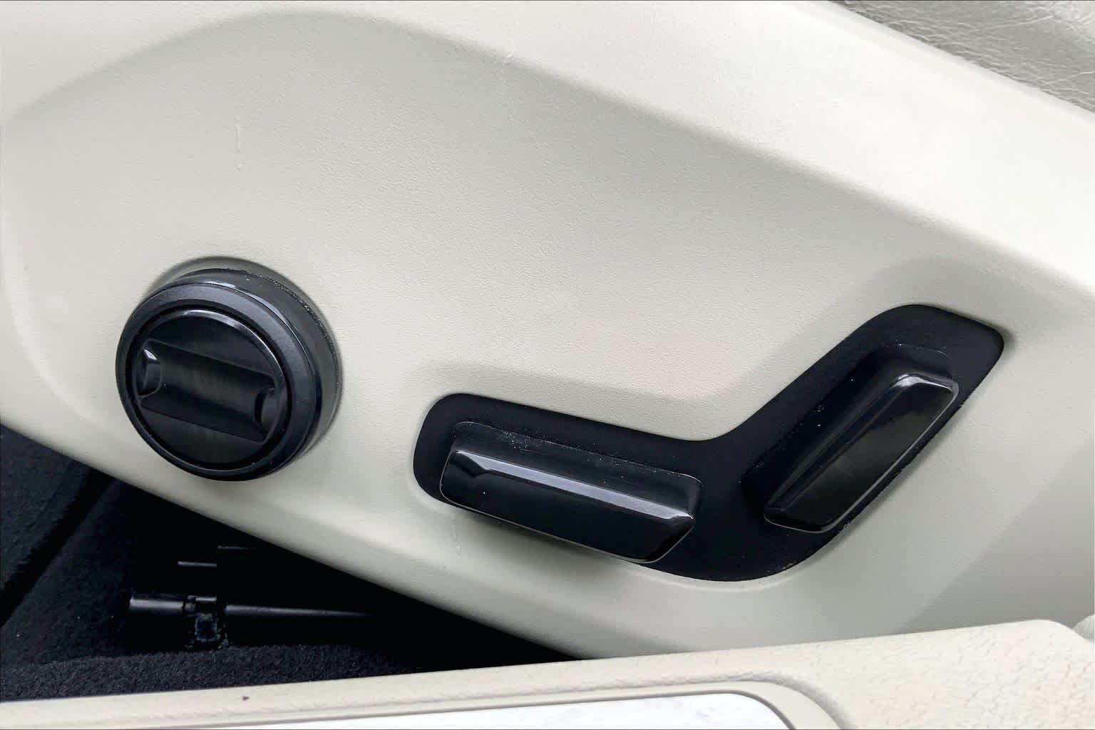 2024 Volvo S60 Plus Dark Theme Onyx Black Metallic at Group 1 Toyota Southwest