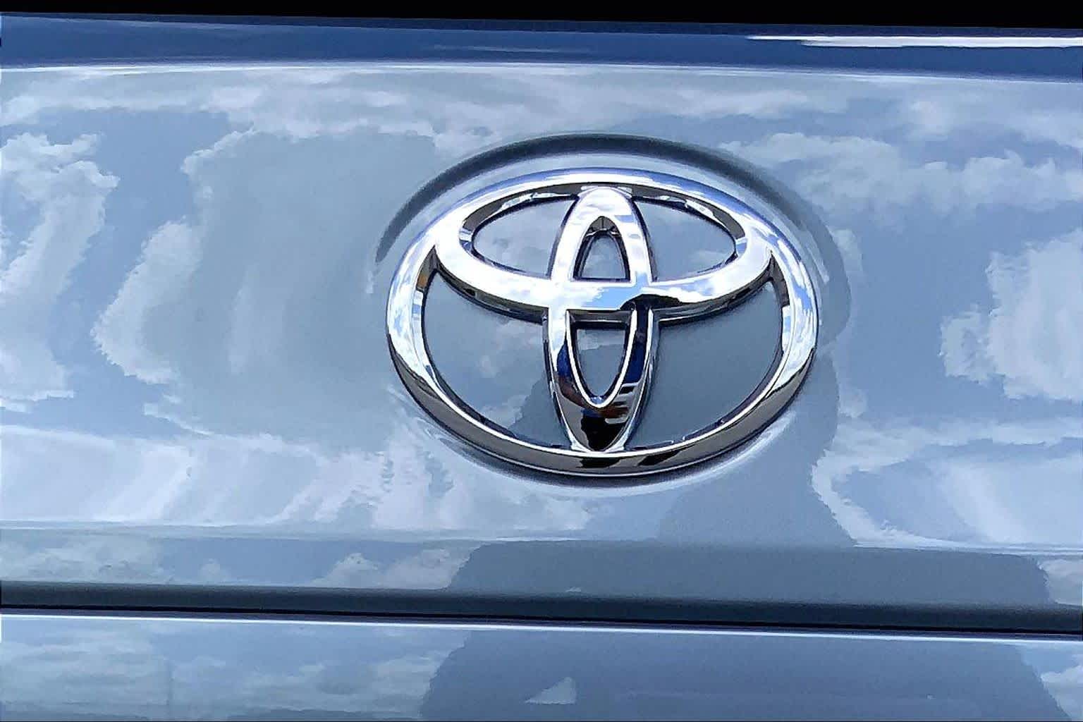 2026 Toyota Corolla Cross L Celestite at Group 1 Toyota Southwest