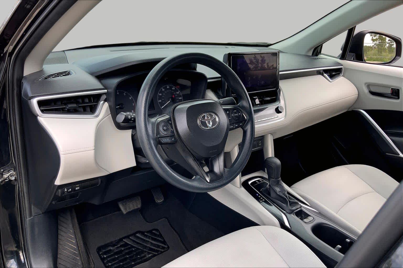 2024 Toyota Corolla Cross L Jet Black at Group 1 Toyota Southwest
