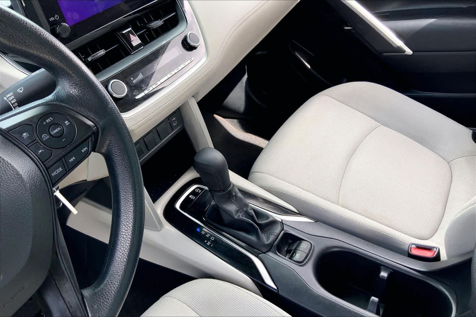 2024 Toyota Corolla Cross L Jet Black at Group 1 Toyota Southwest