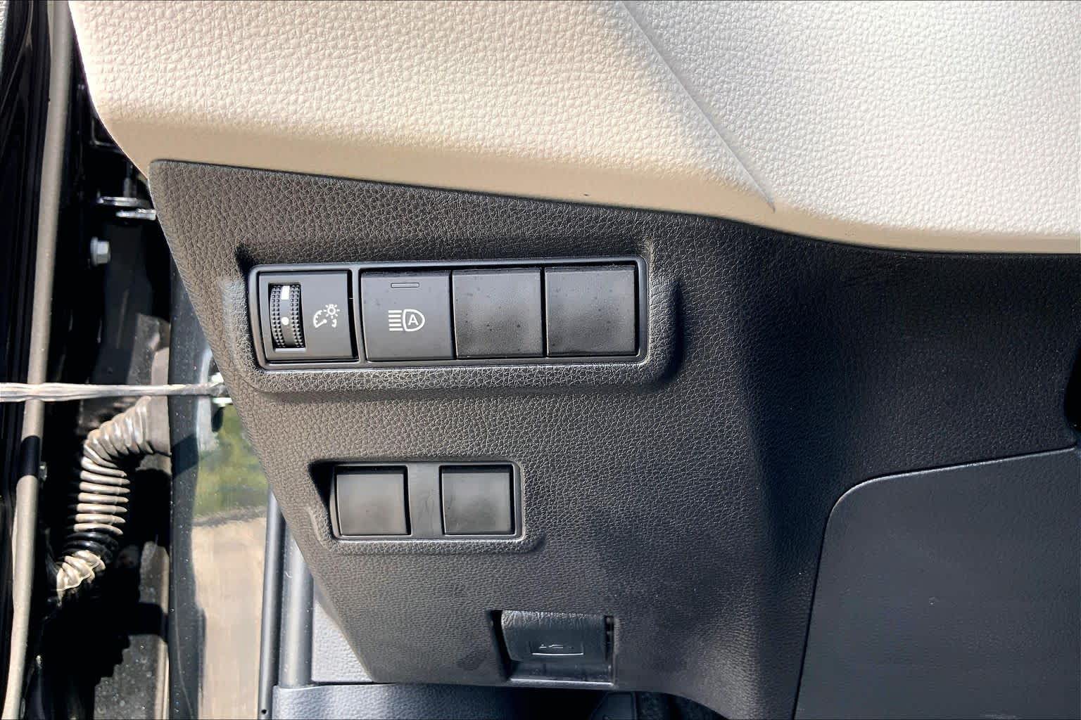 2025 Toyota Corolla Cross L Jet Black at Group 1 Toyota Southwest