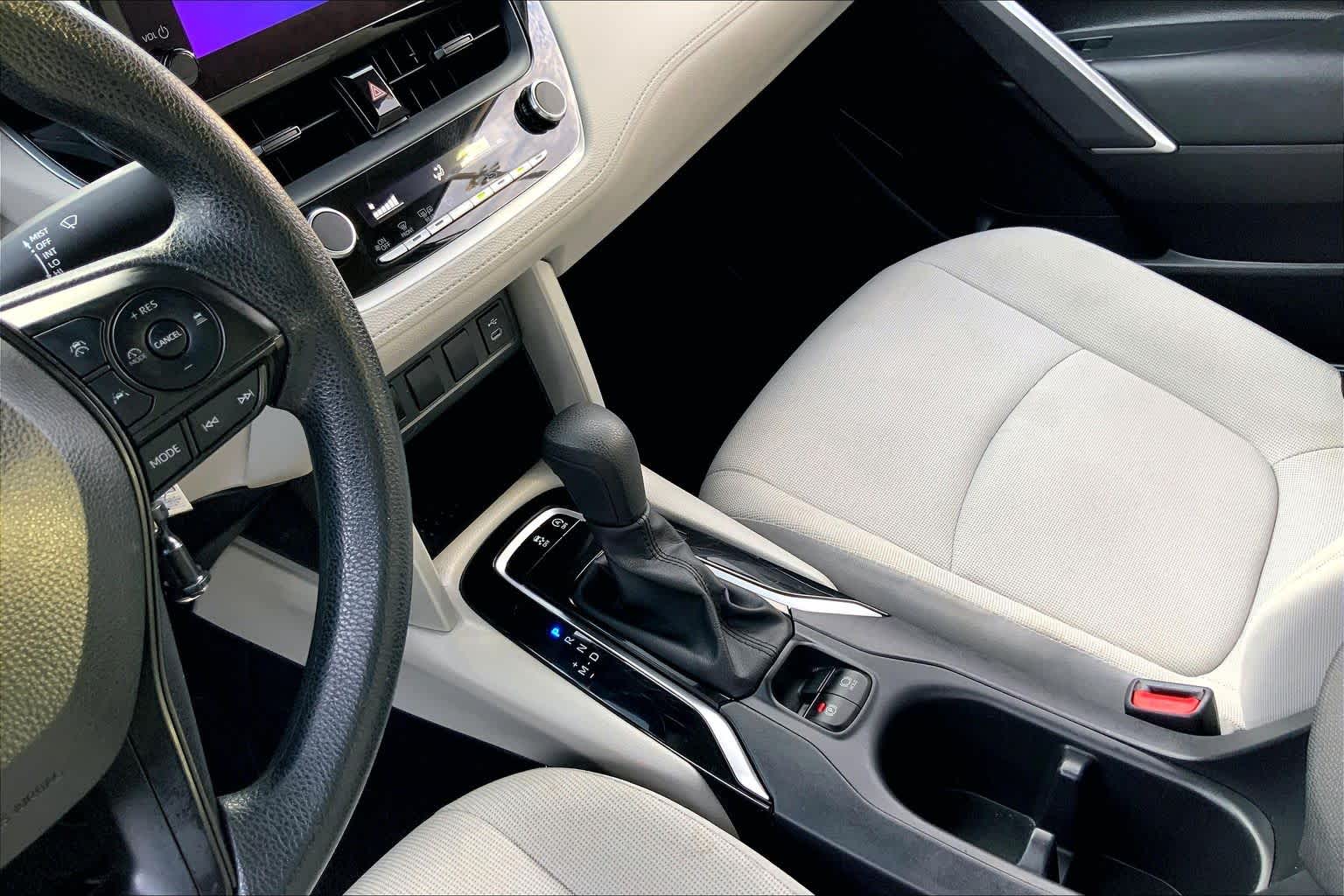 2024 Toyota Corolla Cross L Sonic Silver at Group 1 Toyota Southwest