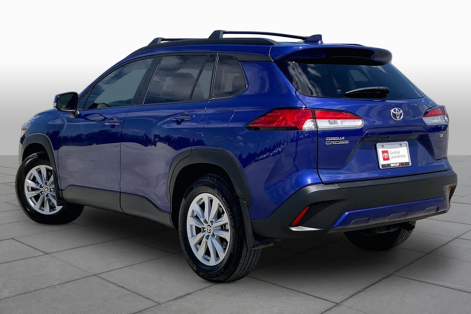 2024 Toyota Corolla Cross LE Blue Crush Metallic at HGreg Houston