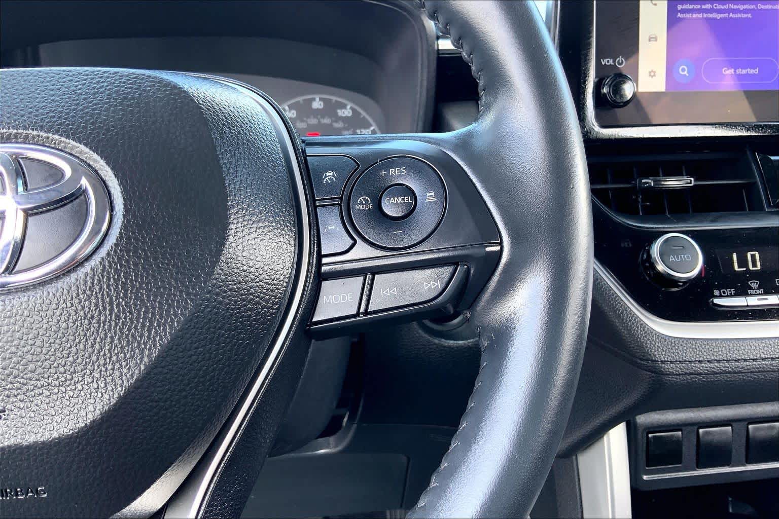 2024 Toyota Corolla Cross LE Blue Crush Metallic at HGreg Houston