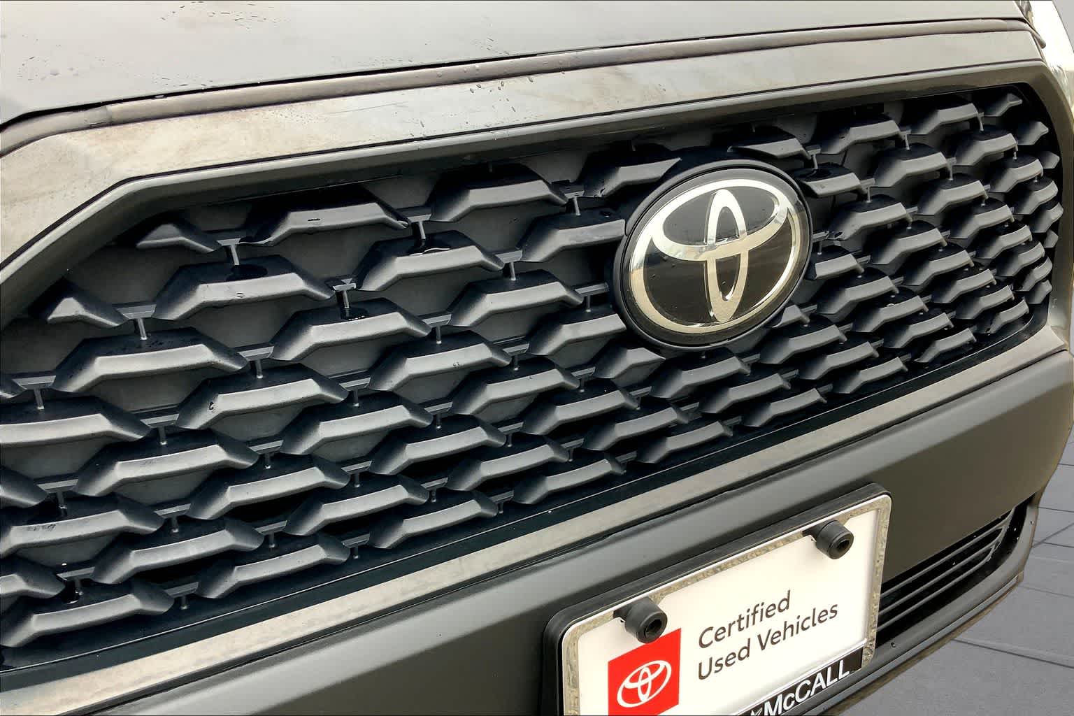2022 Toyota Corolla Cross LE Jet Black at Group 1 Toyota Southwest