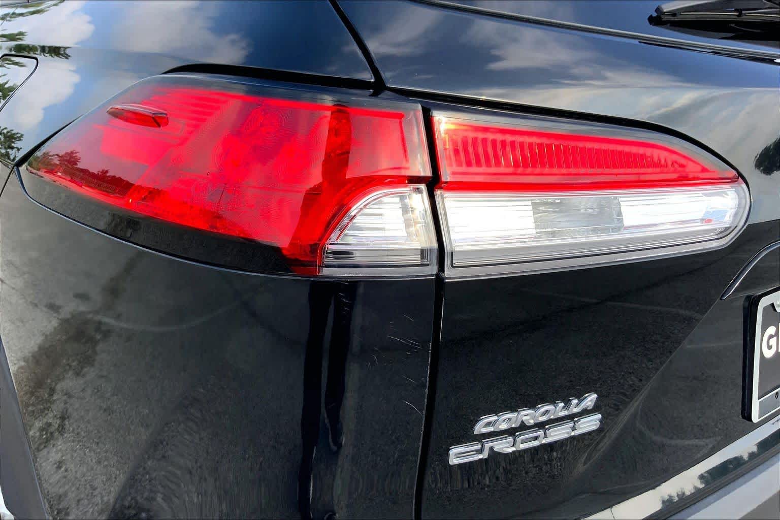 2022 Toyota Corolla Cross LE Jet Black at Group 1 Toyota Southwest