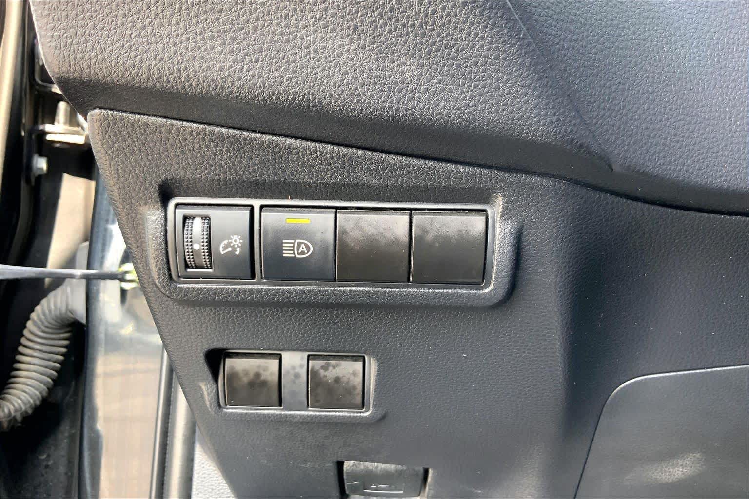 2022 Toyota Corolla Cross LE Jet Black at Group 1 Toyota Southwest