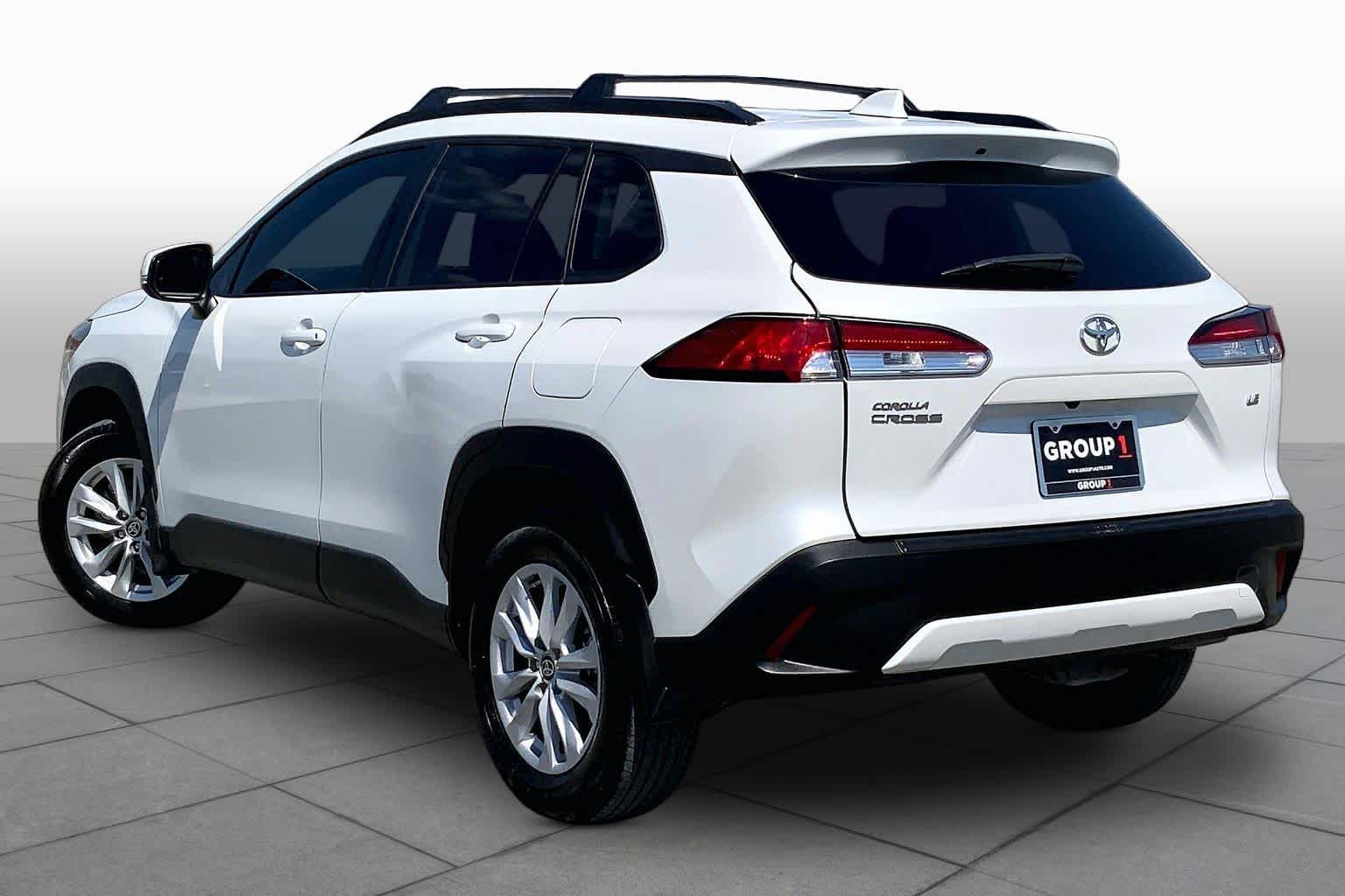 2024 Toyota Corolla Cross LE Wind Chill Pearl at Group 1 Toyota Southwest