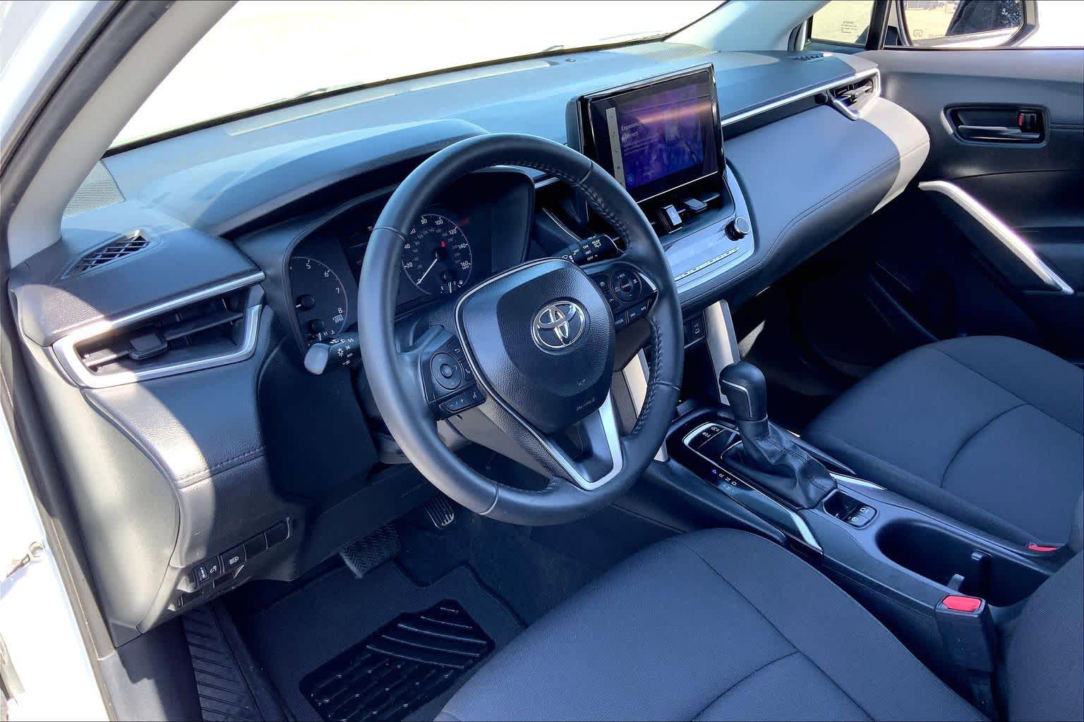 2024 Toyota Corolla Cross LE Wind Chill Pearl at Group 1 Toyota Southwest