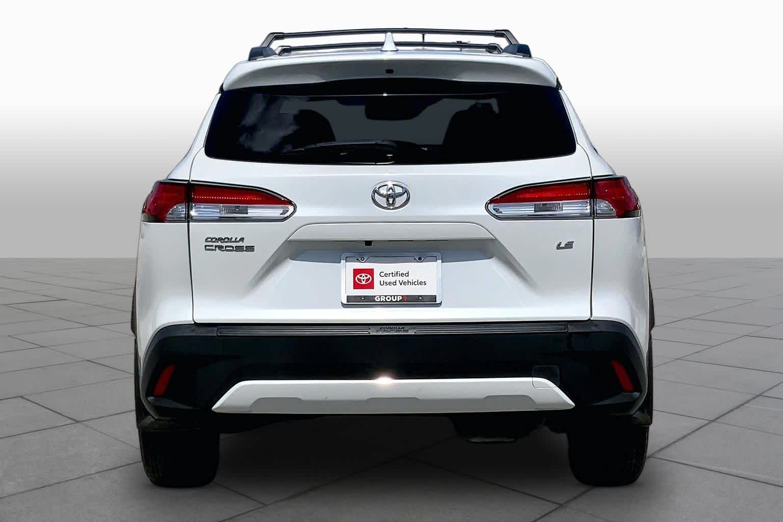 2024 Toyota Corolla Cross LE Wind Chill Pearl at Group 1 Toyota Southwest