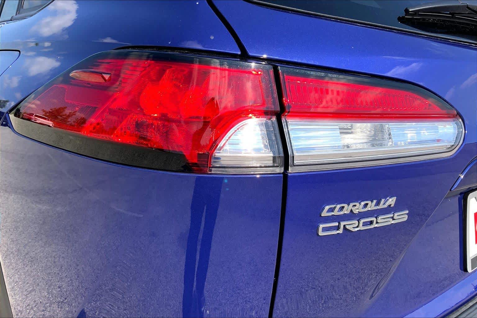 2025 Toyota Corolla Cross photo 28 of 36