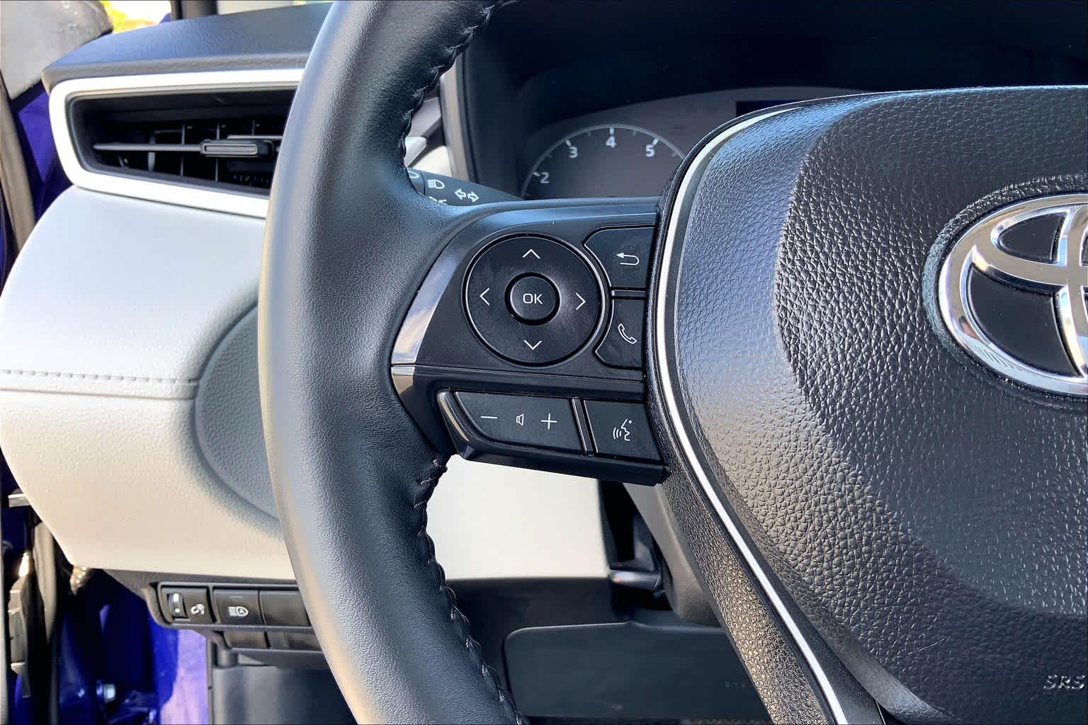 2025 Toyota Corolla Cross photo 23 of 36