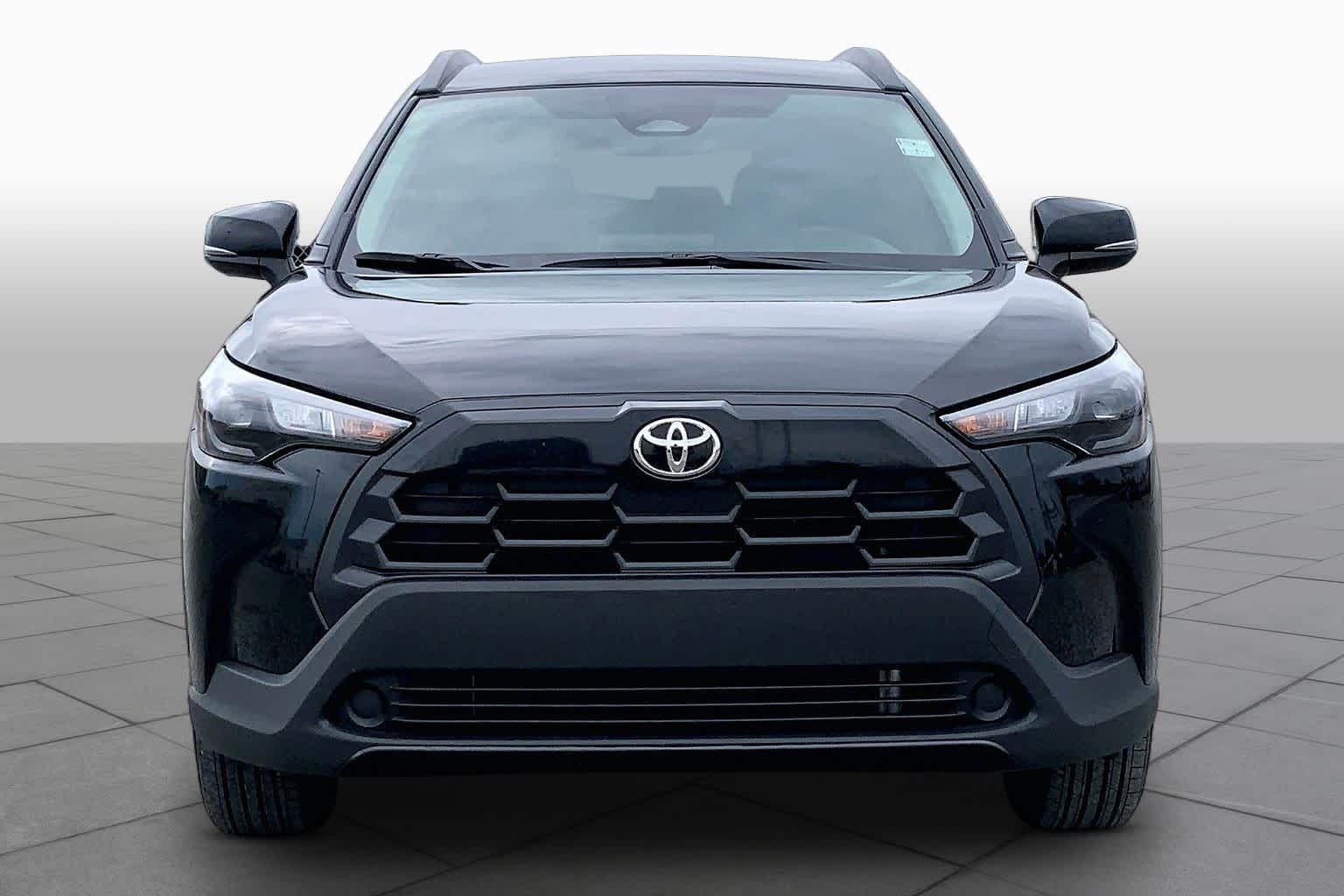 2026 Toyota Corolla Cross LE - 3