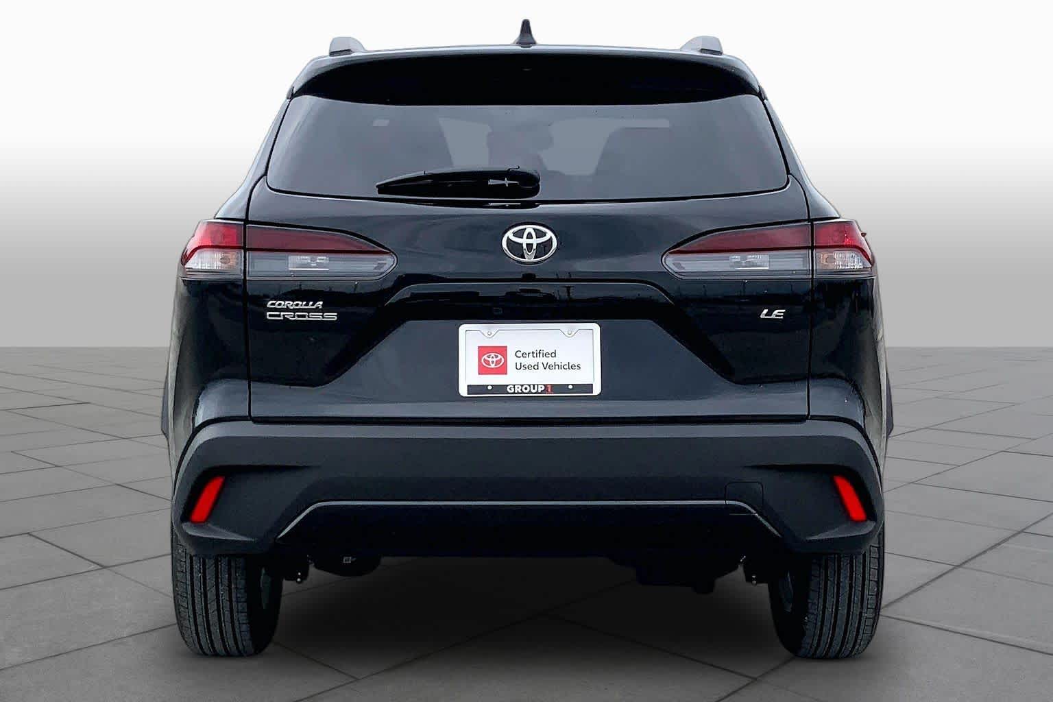 2026 Toyota Corolla Cross LE - 4