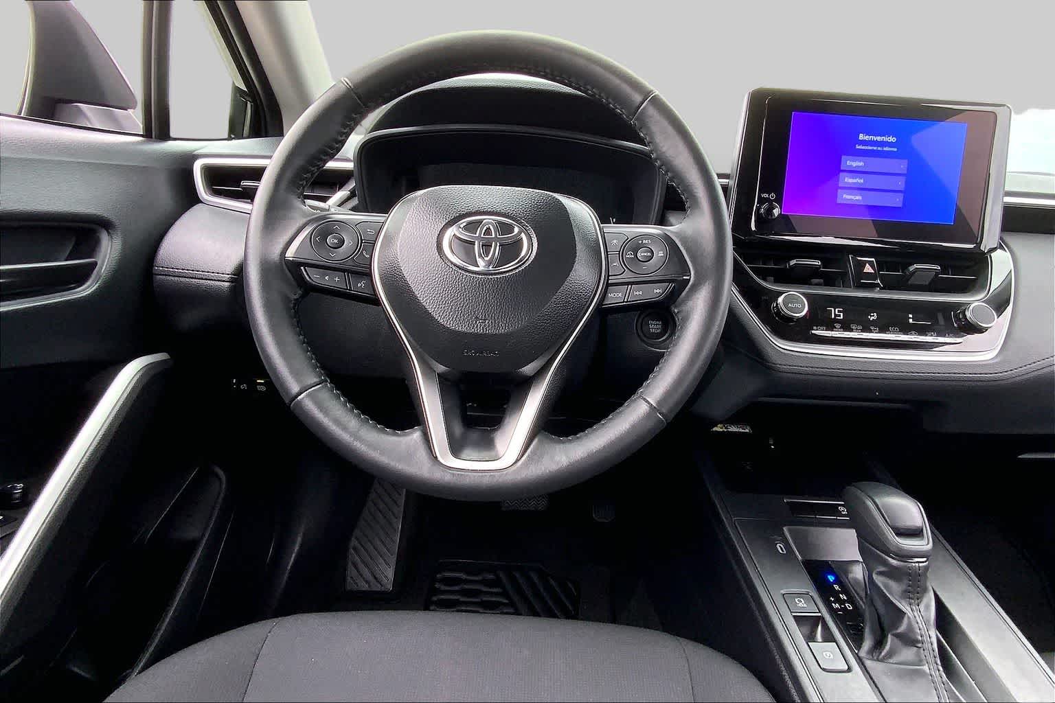 2026 Toyota Corolla Cross LE - 5