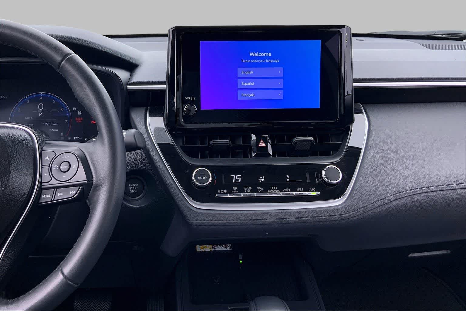 2026 Toyota Corolla Cross LE - 6