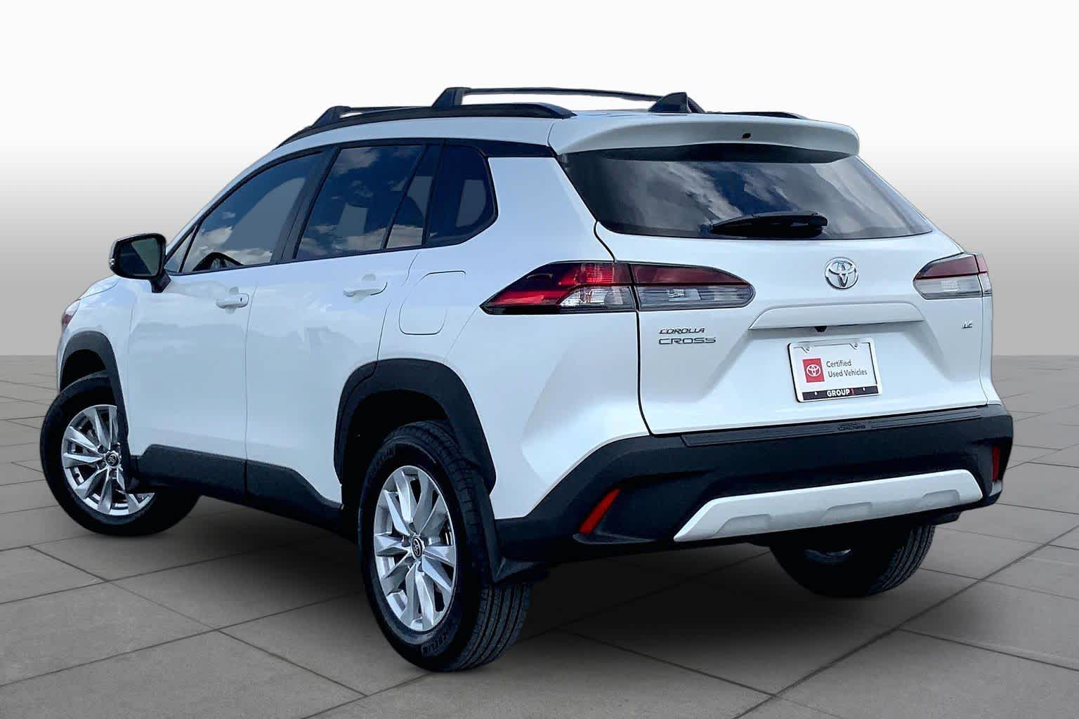 2026 Toyota Corolla Cross LE Wind Chill Pearl at Group 1 Toyota Southwest