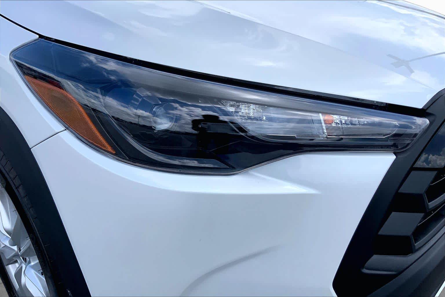 2026 Toyota Corolla Cross LE Wind Chill Pearl at Group 1 Toyota Southwest