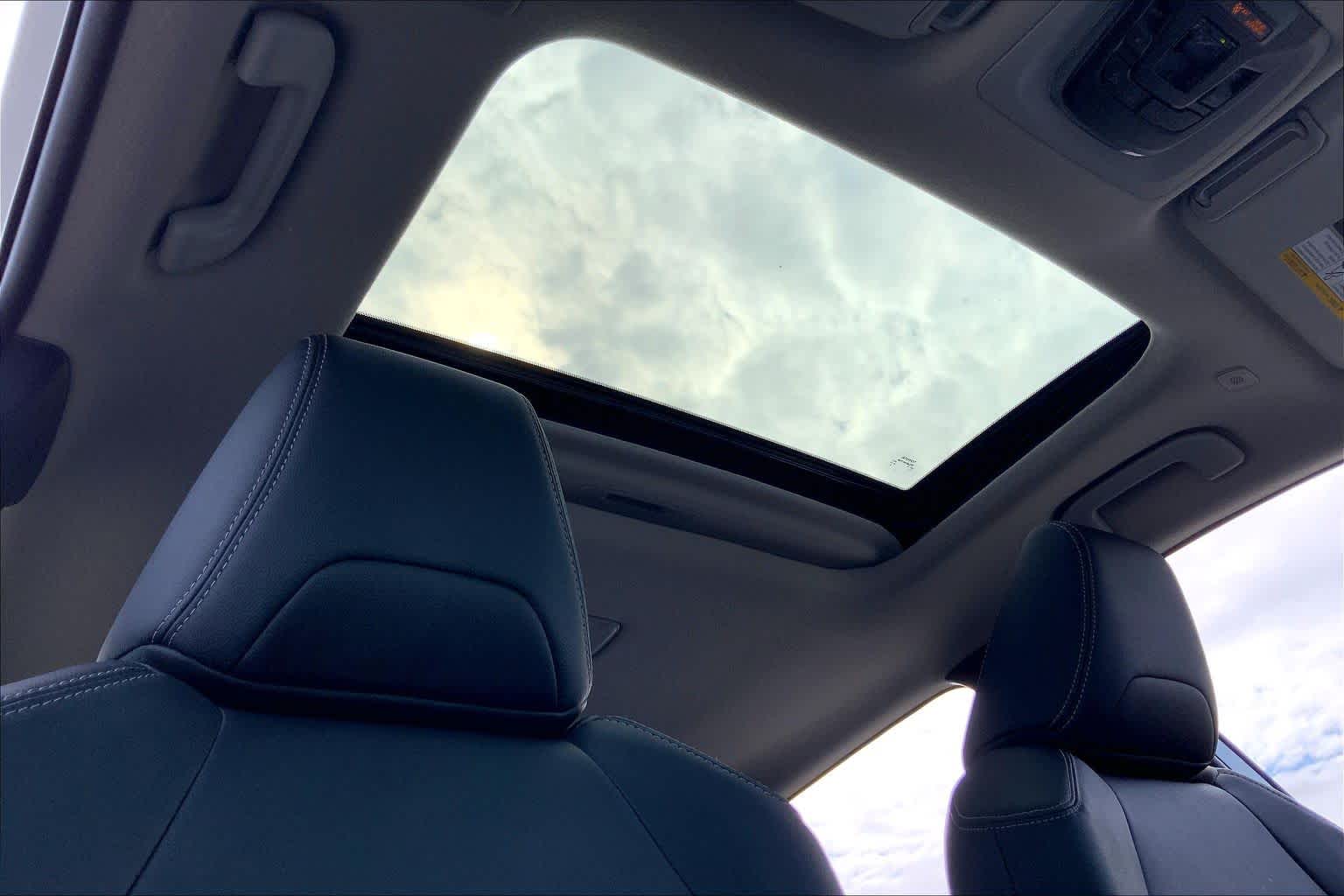 2026 Toyota Corolla Cross photo 14 of 34