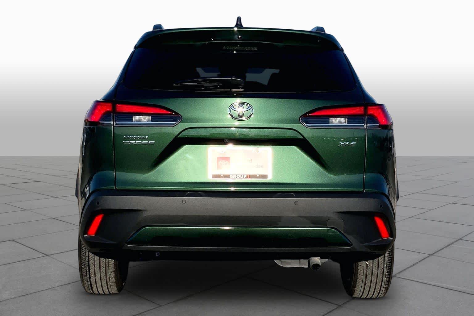 2026 Toyota Corolla Cross photo 5 of 36