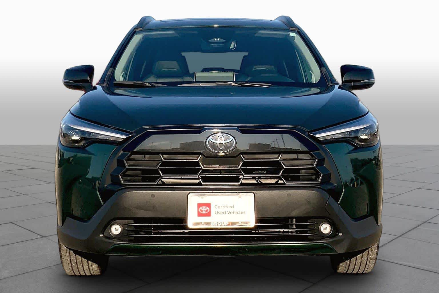 2026 Toyota Corolla Cross photo 4 of 36